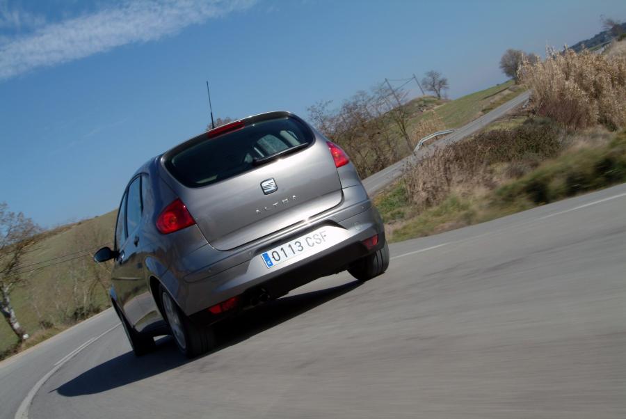  Seat Altea 2004 года  (фото 40 из 132)
